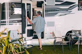 Whats the difference between a campervan & a Motorhome?